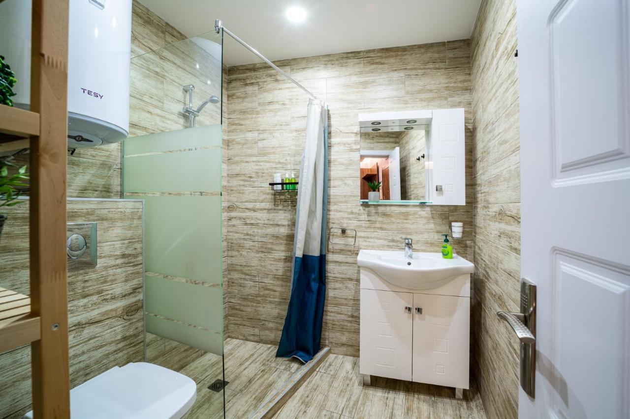 Colibri Central Apartment Varna Luaran gambar