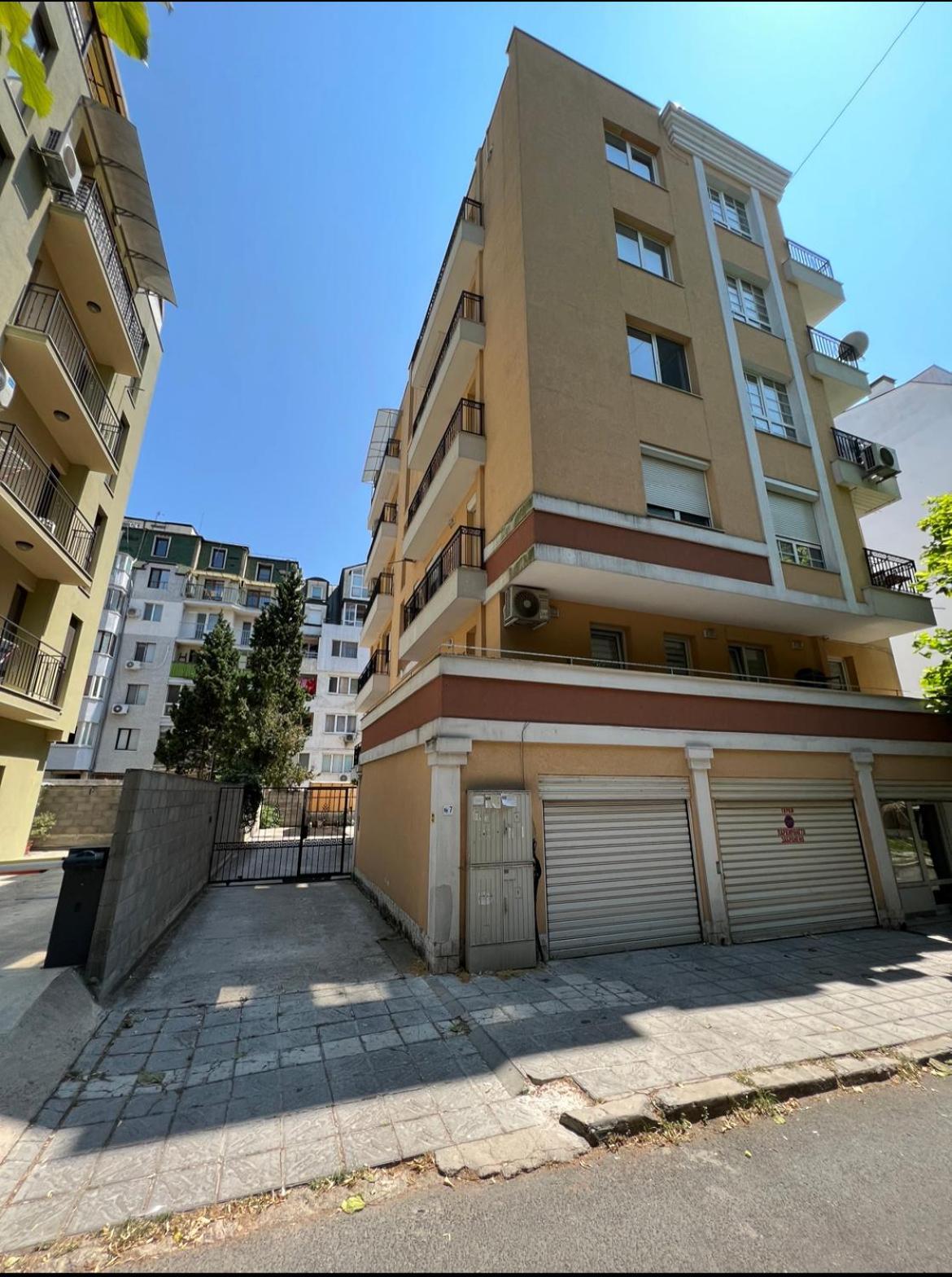 Colibri Central Apartment Varna Luaran gambar
